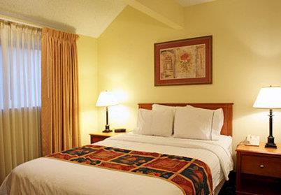 Gatehouse Suites East Lansing Zimmer foto